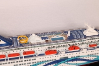 207m cruiseship