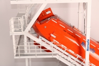 Free Fall Liftboat with davit