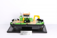 27m tug
