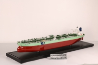 330m Crude Oil Tanker BW LAKE