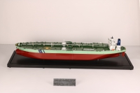 330m Crude Oil Tanker BW LAKE